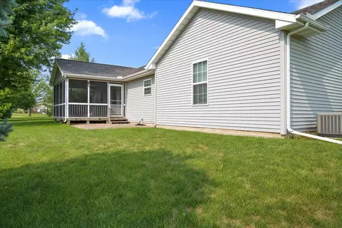 1609 Parkview Dr, Eureka, IL 61530 photo 30