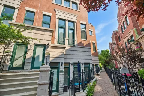 2036 N Sedgwick St #H, Chicago, IL 60614