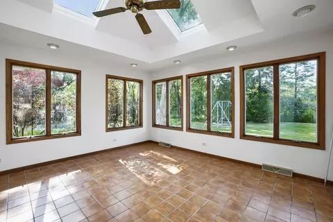 1127 Hidden Spring Dr, Naperville, IL 60540 photo 19