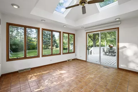 1127 Hidden Spring Dr, Naperville, IL 60540 photo 18