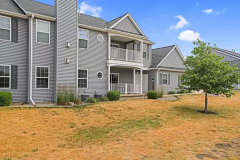 3034 Stillwater Lndg #103, Urbana, IL 61802