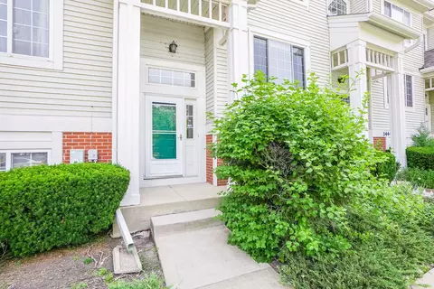 3446 Ravinia Cir, Aurora, IL 60504 photo 2