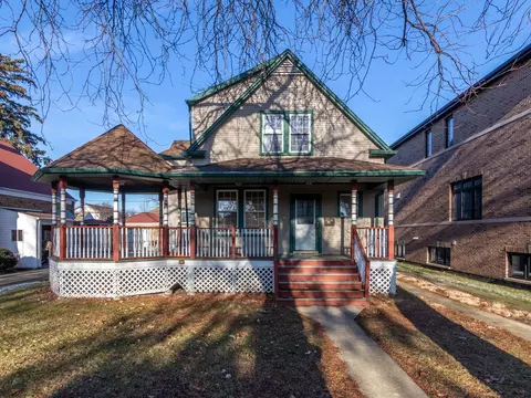 6133 N Newburg Ave, Chicago, IL 60631