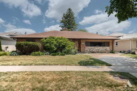 7431 Keeler Ave, Skokie, IL 60076
