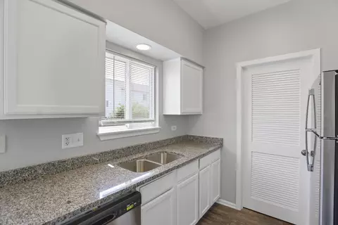 324 Gregory Ln, Plano, IL 60545 photo 6