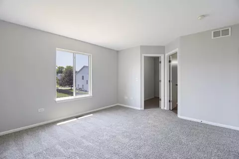 324 Gregory Ln, Plano, IL 60545 photo 30