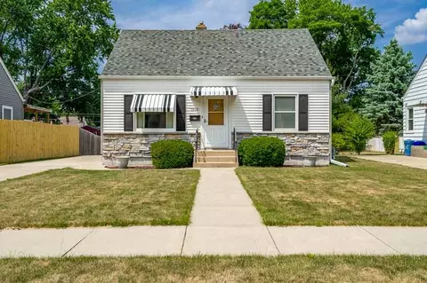 1903 Dresden Ave, Rockford, IL 61103