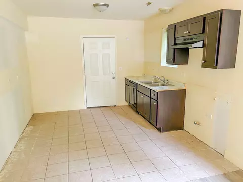 14030 Turner Ave, Robbins, IL 60472 photo 6