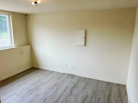 14030 Turner Ave, Robbins, IL 60472 photo 10