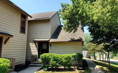731 Shepard Rd, Gurnee, IL 60031