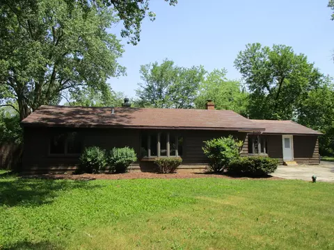 21 W610 Thorndale Ave, Medinah, IL 60157