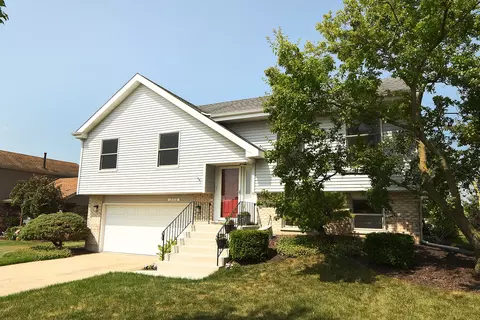 17312 Valley Dr, Tinley Park, IL 60487