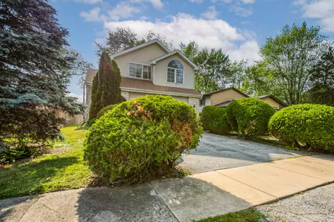 19040 Avers Ave, Flossmoor, IL 60422