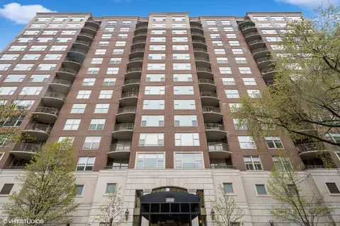 1301 N Dearborn St #705, Chicago, IL 60610