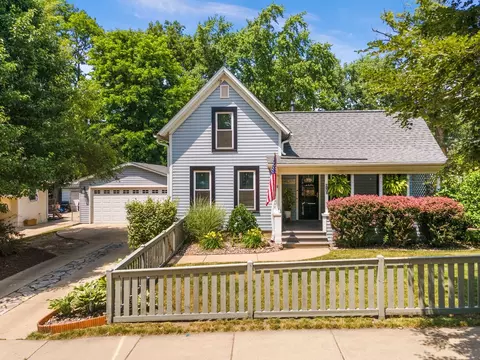 123 Franklin St, Batavia, IL 60510