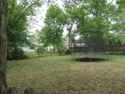 3305 Ridgewood Dr, Champaign, IL 61821 photo 11