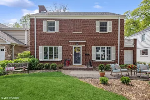 420 S Lincoln Ln, Arlington Heights, IL 60005