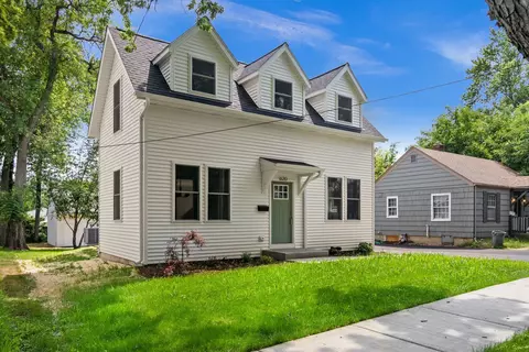 620 Madison St, Batavia, IL 60510