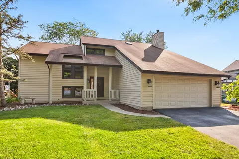 89 W Logan St, Lemont, IL 60439