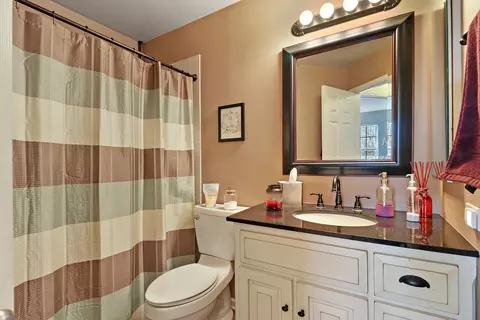 744 Gloster Ct, Gurnee, IL 60031 photo 14