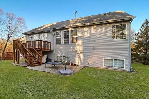 744 Gloster Ct, Gurnee, IL 60031 photo 25
