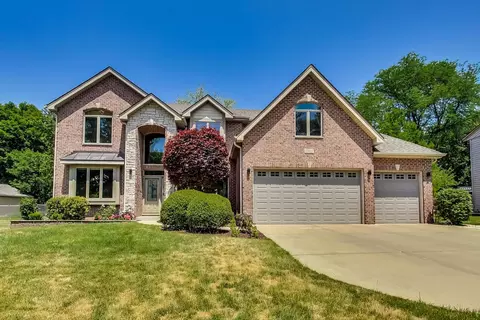1914 Wayland Ln, Schaumburg, IL 60193