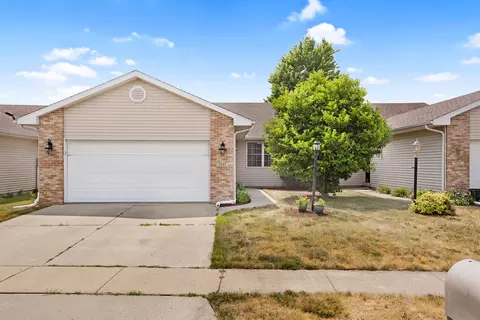 1001 Waters Edge Rd, Champaign, IL 61822