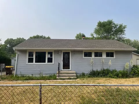 1120 Copper Dr, Machesney Park, IL 61115