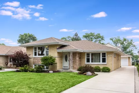 1401 Forest Rd, La Grange Park, IL 60526