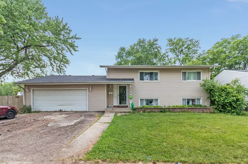805 Larkdale Row, Wauconda, IL 60084 23 Photos Movoto