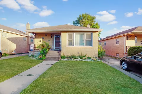 3825 W 116th St, Alsip, IL 60803
