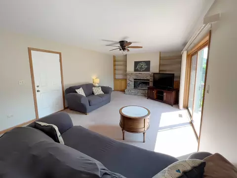 2153 Niagara Ct, Elgin, IL 60123 photo 14
