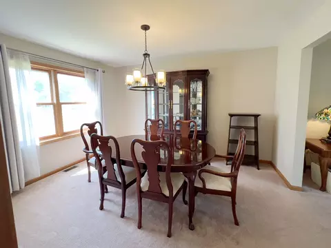 2153 Niagara Ct, Elgin, IL 60123 photo 7