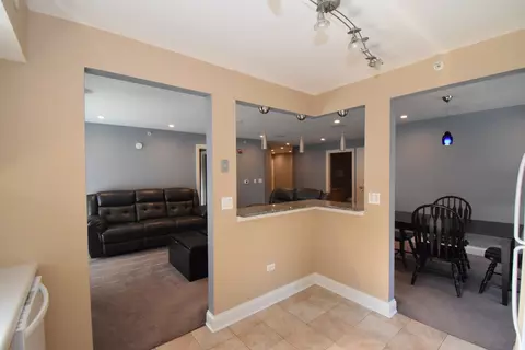 231 N Mill Rd #14, Addison, IL 60101 photo 10