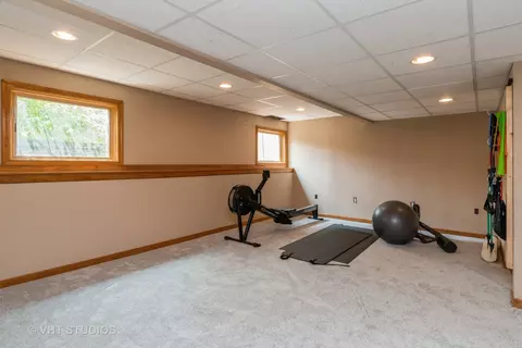 565 Boardman Cir, Bolingbrook, IL 60440 photo 18