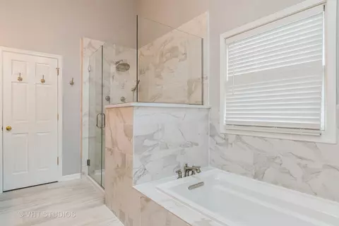 565 Boardman Cir, Bolingbrook, IL 60440 photo 13