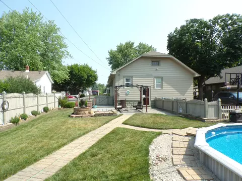 725 E Benton St, Morris, IL 60450 photo 18