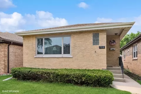 7518 N Ottawa Ave, Chicago, IL 60631