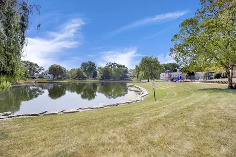 1123 Bunker Hill Ct #E, Wheaton, IL 60189 photo 15