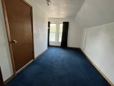 453 E Walnut St, Oglesby, IL 61348 photo 9