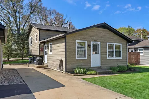 25261 W Anderson St, Ingleside, IL 60041