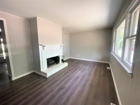 206 Emmerson Ave, Itasca, IL 60143 photo 2
