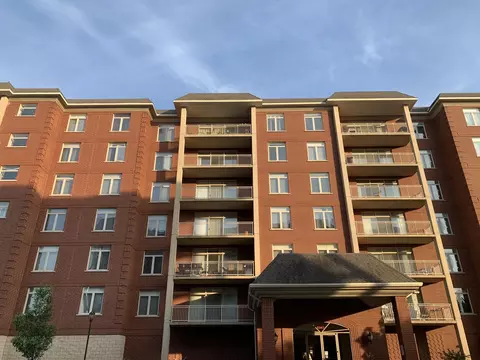 8340 Callie Ave #408, Morton Grove, IL 60053
