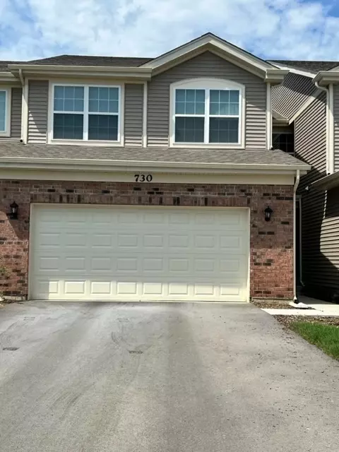 730 Wellington Ln, Cary, IL 60013