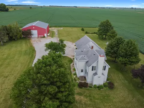 242 N 800e Rd, Gibson City, IL 60936