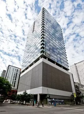 550 N Saint Clair St #1301, Chicago, IL 60611