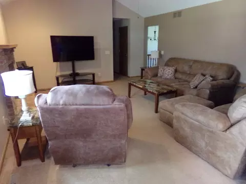 512 David Dr, Winnebago, IL 61088 photo 14