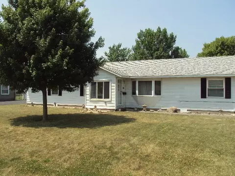 502 W Park St, Thomasboro, IL 61878