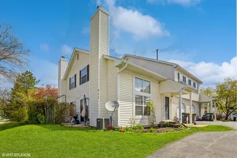511 East Ave #511, Streamwood, IL 60107