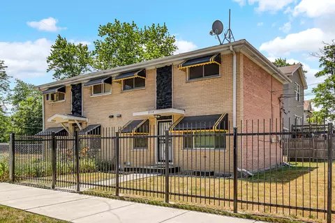 9254 S Harper Ave, Chicago, IL 60619
